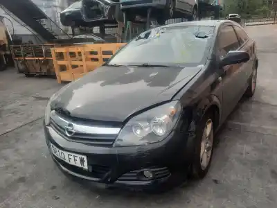Veículo de Sucata opel astra gtc cosmo do ano 2006 alimentado z19dth