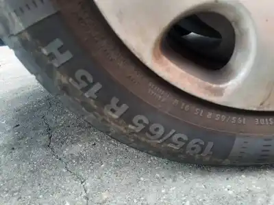 Veículo de Sucata peugeot 307 (s1) xr do ano 2003 alimentado rhy