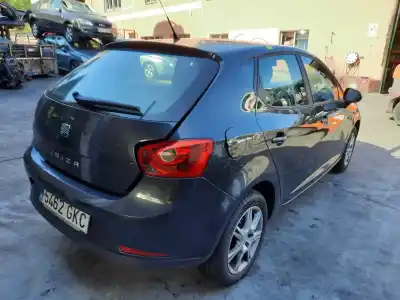 Veículo de Sucata seat ibiza (6j5) reference do ano 2005 alimentado bxw