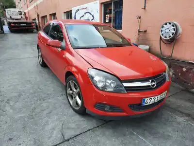 Verschrottungsfahrzeug OPEL ASTRA GTC Cosmo des Jahres 2008 angetrieben Z16XE