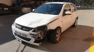 Здавання транспортного засобу OPEL CORSA C Blue Line року 2001 потужний Z13DT