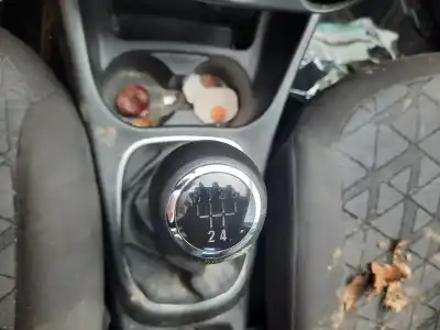 Veículo de Sucata opel corsa e 120 aniversario do ano 2019 alimentado b14xer