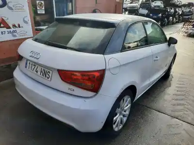 Здавання транспортного засобу audi a1 (8x) ambition року 2013 потужний cayb