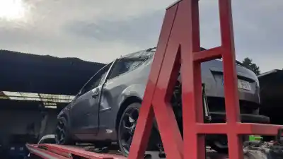 Veículo de Sucata FORD FOCUS BERLINA (CAP) S do ano 2006 alimentado 