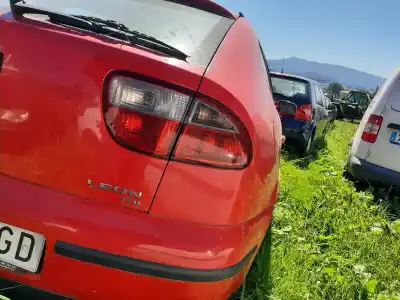 Veículo de Sucata SEAT LEON (1M1) 1.9 TDI do ano 2001 alimentado ALH