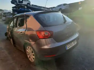 Veículo de Sucata seat ibiza (6j5) stylance / style do ano 2013 alimentado cayb