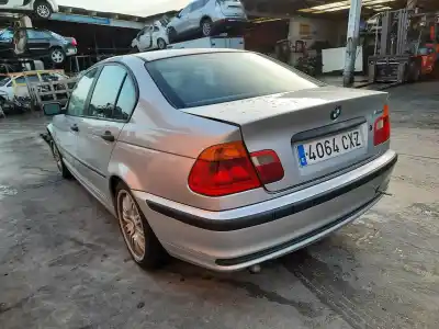 Veículo de Sucata bmw serie 3 berlina (e46) 320d do ano 2004 alimentado 204d1