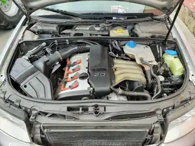 Scrapping Vehicle audi a4 avant (8e) 2.0 of the year 2002 powered alt