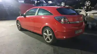 Veículo de Sucata OPEL ASTRA GTC Cosmo do ano 2006 alimentado Z19DTH