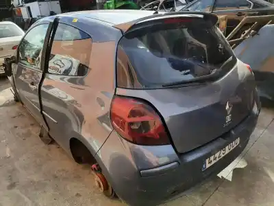 Sloopvoertuig renault clio iii dynamique van het jaar 2008 aangedreven d4f784