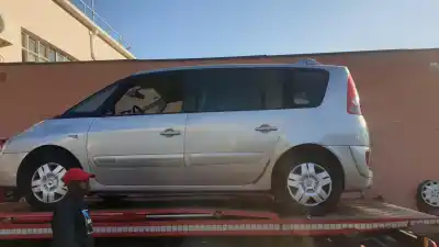 Veículo de Sucata renault espace iv (jk0) 1.9 dci diesel 120 cv / 88 kw do ano 2005 alimentado f9q820