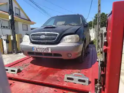 Veicolo di demolizione KIA CARNIVAL 2.9 CRDi VGT Active dell'anno 2005 alimentato J3