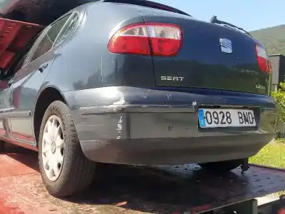 Здавання транспортного засобу SEAT LEON (1M1) Signo року 2001 потужний AZD