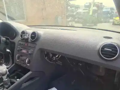 Scrapping Vehicle audi a3 (8p) 1.9 tdi ambiente of the year 2005 powered bkc
