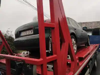 Scrapping Vehicle audi a6 berlina (4b2) 2.5 v6 24v tdi of the year 1999 powered afb