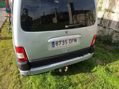 Veículo de Sucata PEUGEOT PARTNER (S2) Combiespace do ano 2005 alimentado RHY