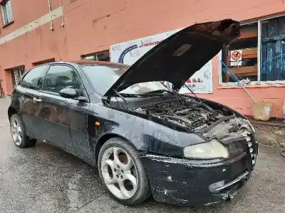 Veículo de Sucata alfa romeo 147 (190) 1.9 jtd 16v cat do ano 2003 alimentado 192a5000