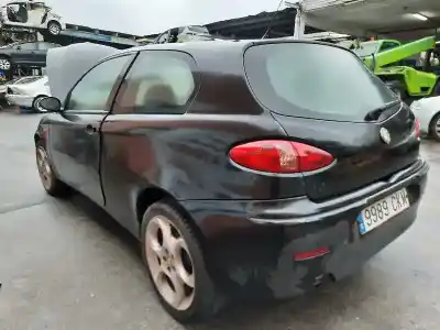 Veicolo di demolizione ALFA ROMEO 147 (190) 1.9 JTD 16V CAT dell'anno 2003 alimentato 192A5000