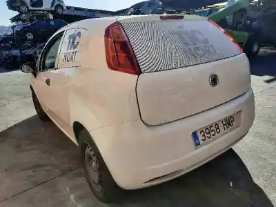 Veículo de Sucata fiat grande punto van (299) basis do ano 2012 alimentado 199a2000