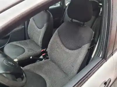 Здавання транспортного засобу citroen c3 (f desde 11/2001) 1.4 hdi /66kw року 2007 потужний 8hz