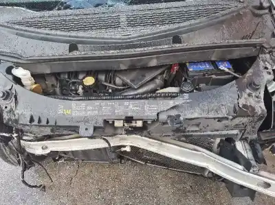 Veículo de Sucata renault modus confort dynamique 98 cv / 72 kw do ano 2005 alimentado k4j770