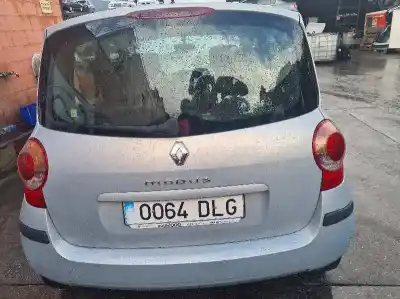 Veículo de Sucata renault modus confort dynamique 98 cv / 72 kw do ano 2005 alimentado k4j770