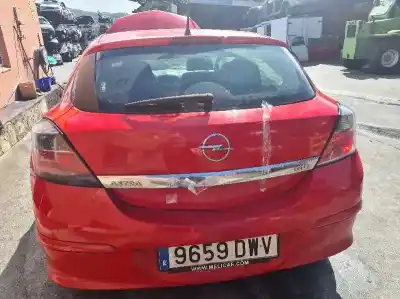 Verschrottungsfahrzeug OPEL ASTRA GTC Sport des Jahres 2006 angetrieben Z17DTH