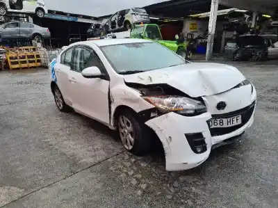 Veículo de Sucata mazda 3 lim. (bl) mirai do ano 2011 alimentado y6