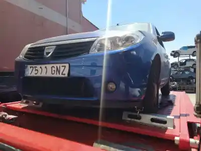 Veicolo di demolizione dacia sandero básico dell'anno 2009 alimentato k7j a7