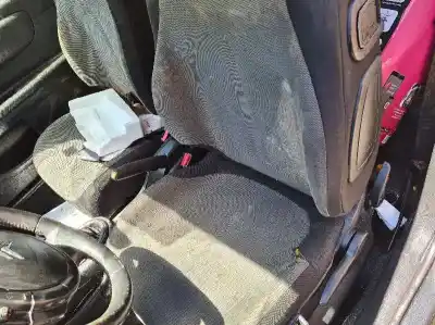 Veículo de Sucata citroen c4 coupé (la_) 1.6 hdi do ano 2006 alimentado 9hydv6ted4