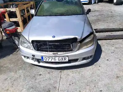 Vehículo de desguace MERCEDES CLASE C BERLINA 2.2 CDI del año 2010 con motor 646811