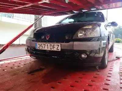 Vehículo de desguace RENAULT CLIO I FASE I+II (B/C57) 1.5 dCi D del año 2005 con motor 