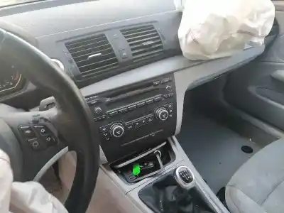 Veículo de Sucata bmw serie 1 berlina (e81/e87) 118i do ano 2007 alimentado n43b20a