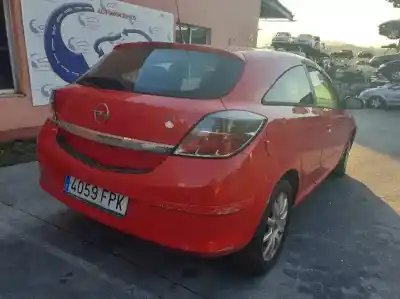 Verschrottungsfahrzeug OPEL ASTRA GTC Sport des Jahres 2007 angetrieben Z16XEP
