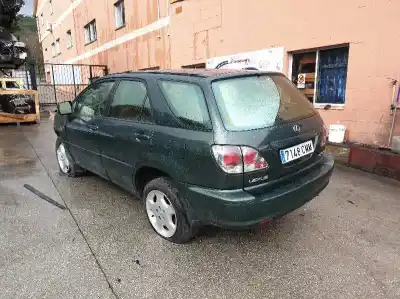 Здавання транспортного засобу lexus rx300 (mcu15) luxury року 2003 потужний 1mzfe