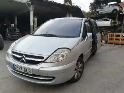 Veículo de Sucata citroen c8 2.0 hdi premier do ano 2005 alimentado rhw