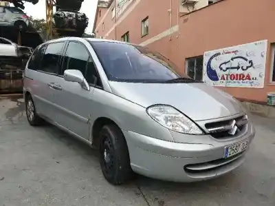 Veículo de Sucata citroen c8 2.0 hdi premier do ano 2005 alimentado rhw