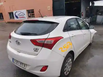 Здавання транспортного засобу hyundai i30 ranchera familiar (gd) 1.4 crdi року 2014 потужний d4fc