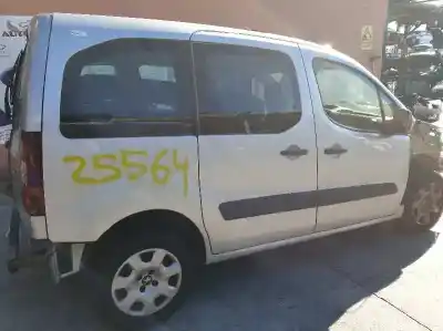 Veículo de Sucata peugeot partner tepee 1.6 hdi / bluehdi 75 do ano 2015 alimentado 9hndv6eted