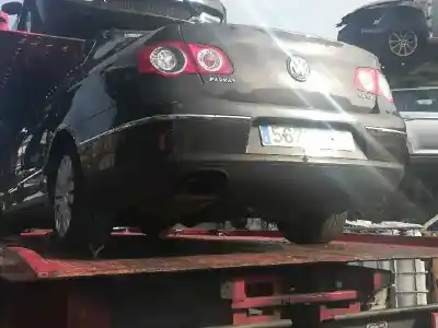 Veículo de Sucata VOLKSWAGEN PASSAT B6 (3C2) 2.0 TDI 16V do ano 2007 alimentado BKP