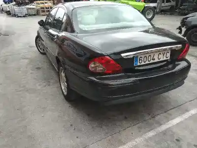 Veículo de Sucata jaguar x-type 2.0 d classic do ano 2004 alimentado fmba
