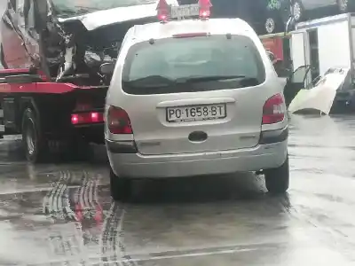 Утилизация автомобиля RENAULT MEGANE I SCENIC (JA0) 1.9 dTi Diesel CAT 98 CV / 72 KW года 2000 питание F9Q731