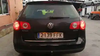 Здавання транспортного засобу VOLKSWAGEN PASSAT B6 VARIANT (3C5) 2.0 TDI 16V року 2006 потужний BKP