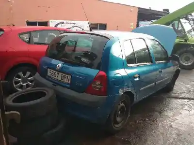 Здавання транспортного засобу renault clio ii fase ii (b/cb0) 1.2 року 2001 потужний d7f