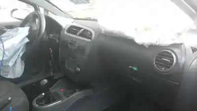 Veículo de Sucata seat leon (1p1) 2.0 tdi 16v do ano 2007 alimentado bkd