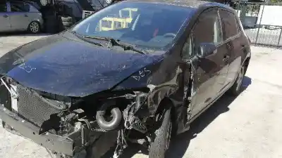 Здавання транспортного засобу toyota auris live року 2010 потужний 1ndtv