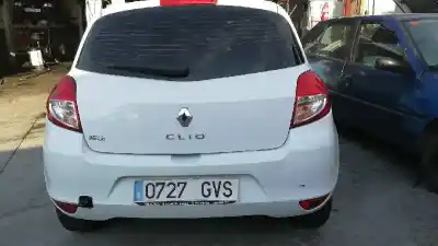 Veículo de Sucata renault clio iii exception do ano 2010 alimentado d4f740