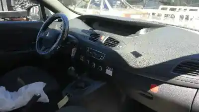 Здавання транспортного засобу renault scénic iii (jz0/1_) 1.5 dci року 2010 потужний k9k830