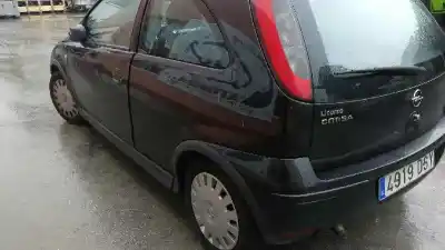 Veicolo di demolizione opel corsa c blue line dell'anno 2005 alimentato z13dt