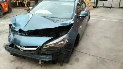 Vehículo de desguace OPEL ASTRA J LIM. 4TÜRIG 1.7 16V CDTI del año 2013 con motor A17DTS